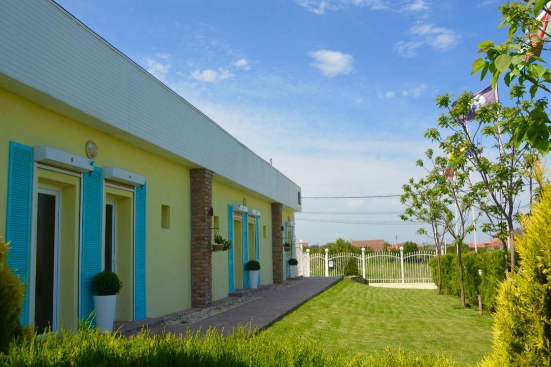 Hotel Casa Ana Vama Veche Exterior foto